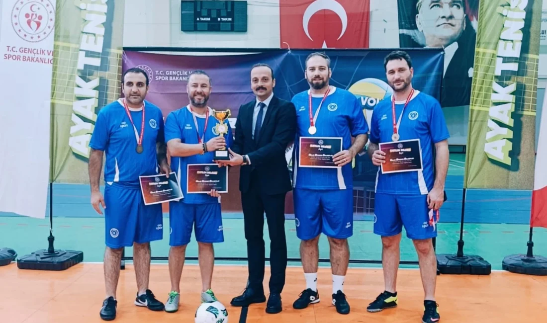 Ayak tenisinde Bursa Büyükşehir’e ‘bronz’ madalya