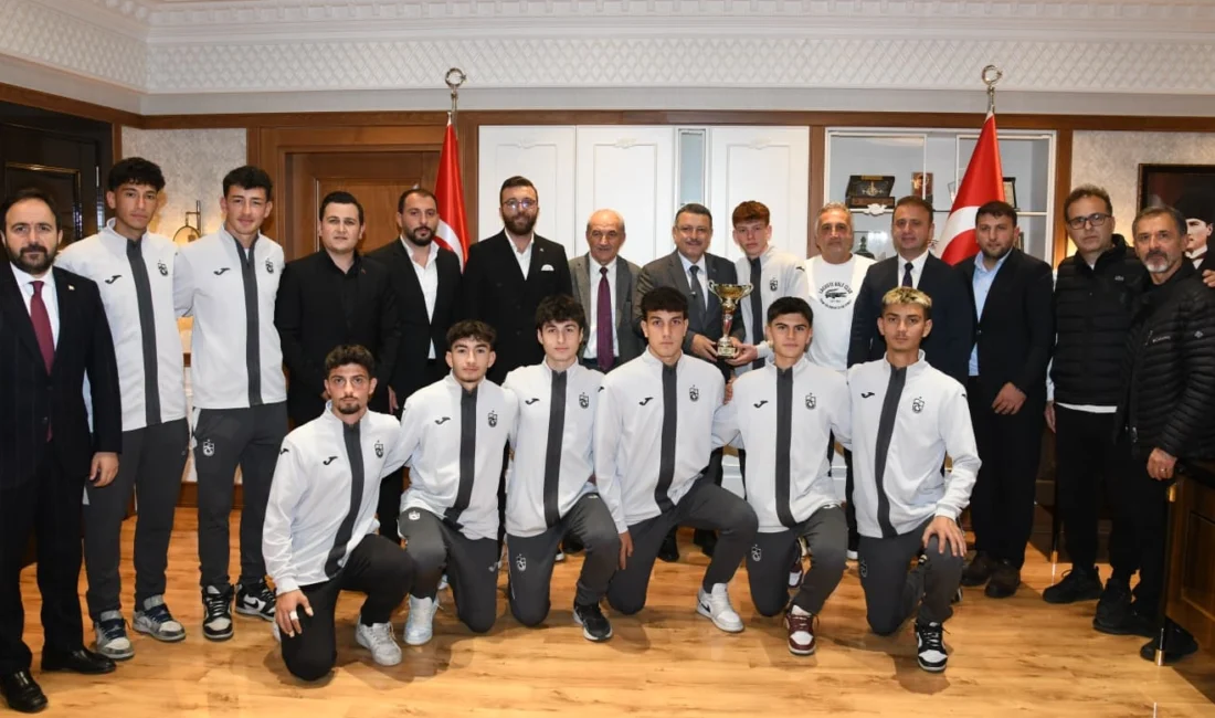 Gençlig Liselerarası Futbol Turnuvası